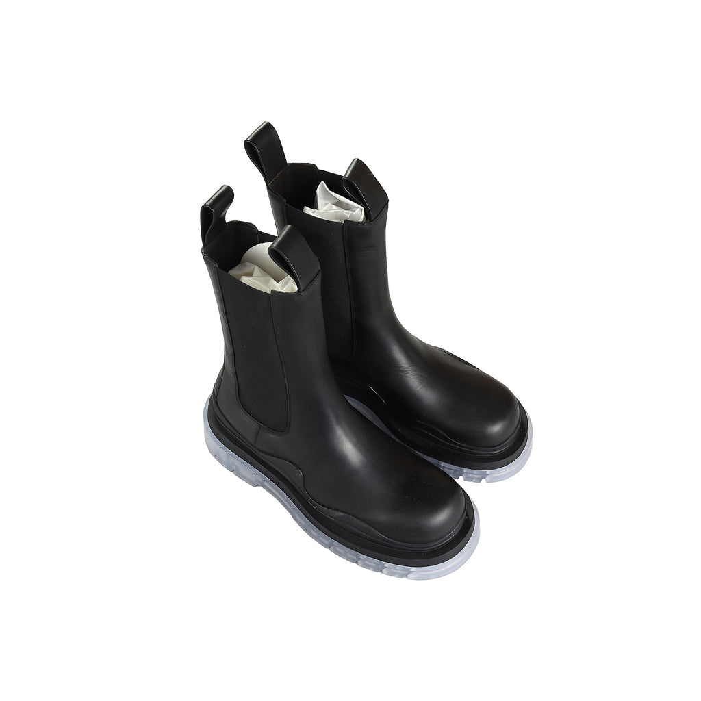 Tire Leather Ankle Boots in Black - Bottega Veneta