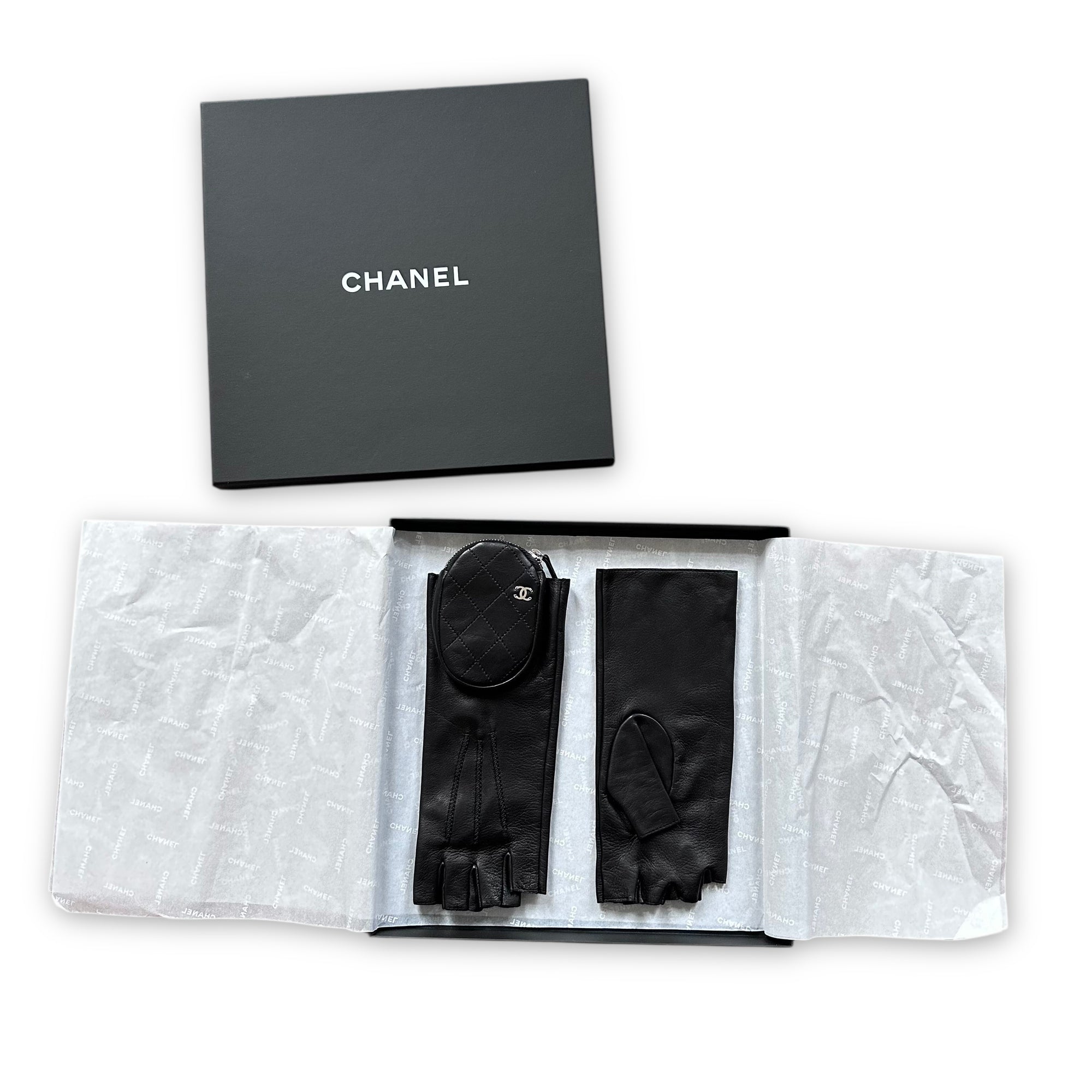 Chanel Black Leather Fingerless Pouch Gloves