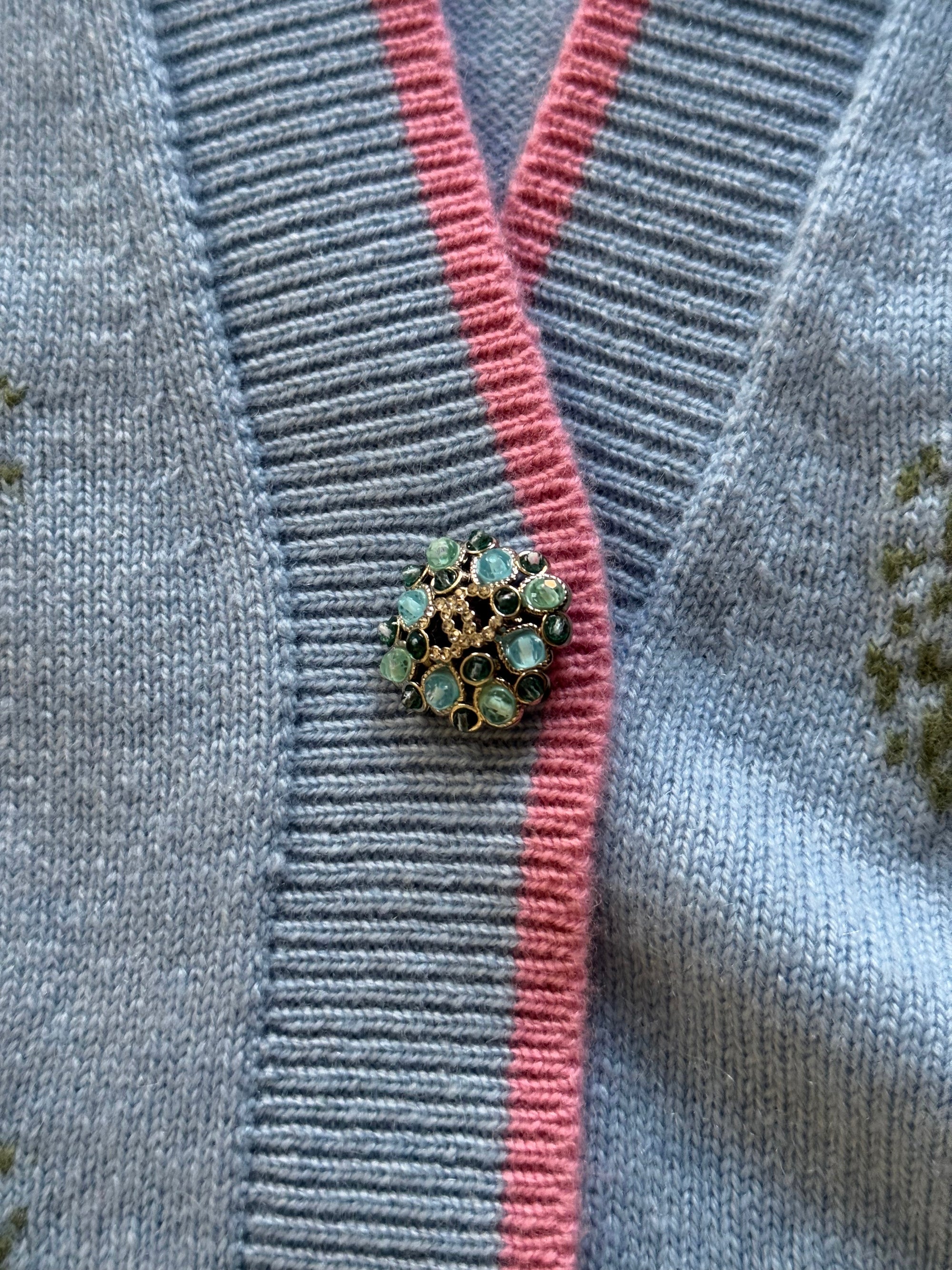 Chanel 2024 Oversized SizeFloral Cashmere Cardigan Sample