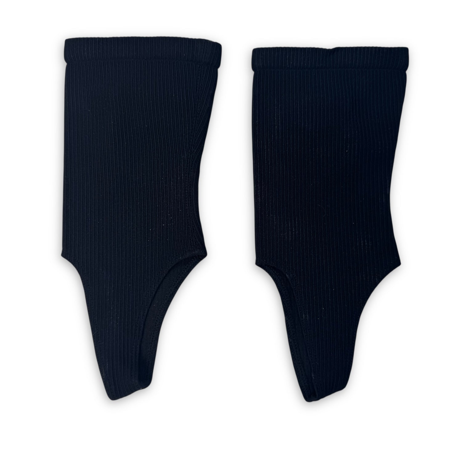 Chanel 2025 Cargo Mini Pocket CC Logo Legwarmers Sample