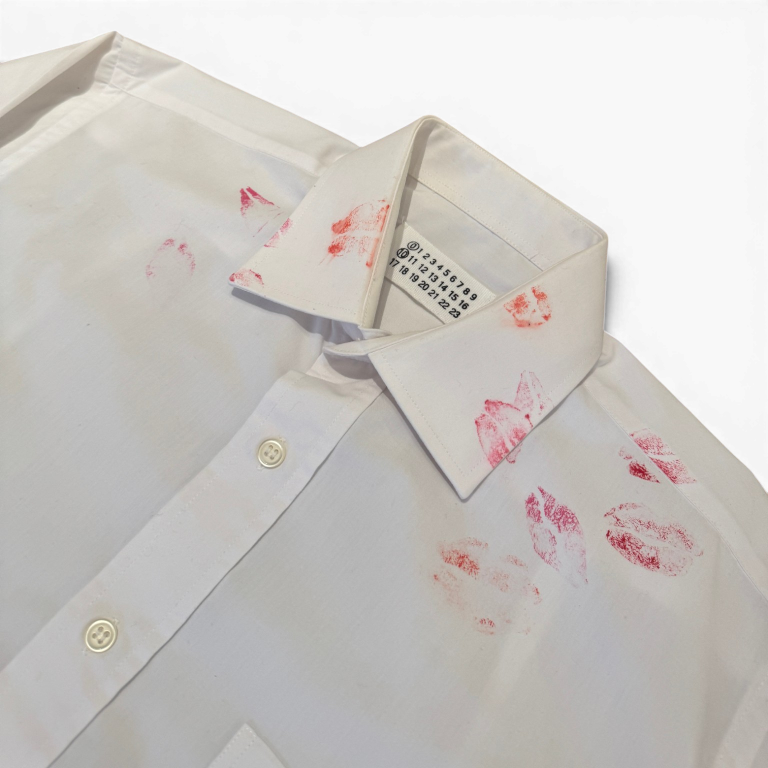 Maison Martin Margiela 2006 Artisanal Kiss Shirt 1 of 45 - Ākaibu