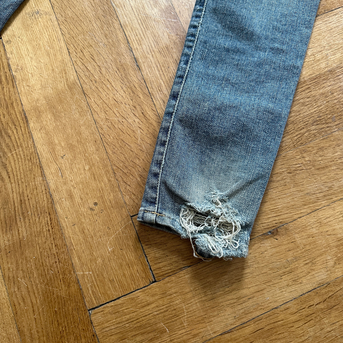 Saint Laurent Paris FW13 Chain Distressed Denim