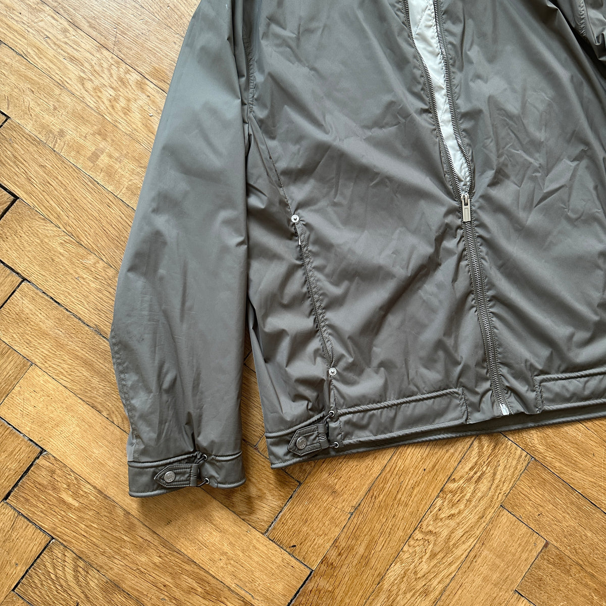Hermès Mens Grey Windbreaker Zip Jacket