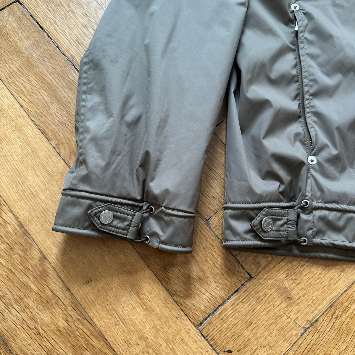 Hermès Mens Grey Windbreaker Zip Jacket