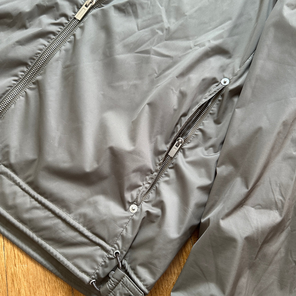Hermès Mens Grey Windbreaker Zip Jacket