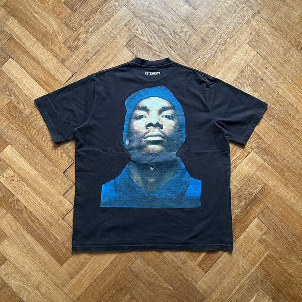 Vetements FW17 Snoop Dogg T-Shirt - Ākaibu Store