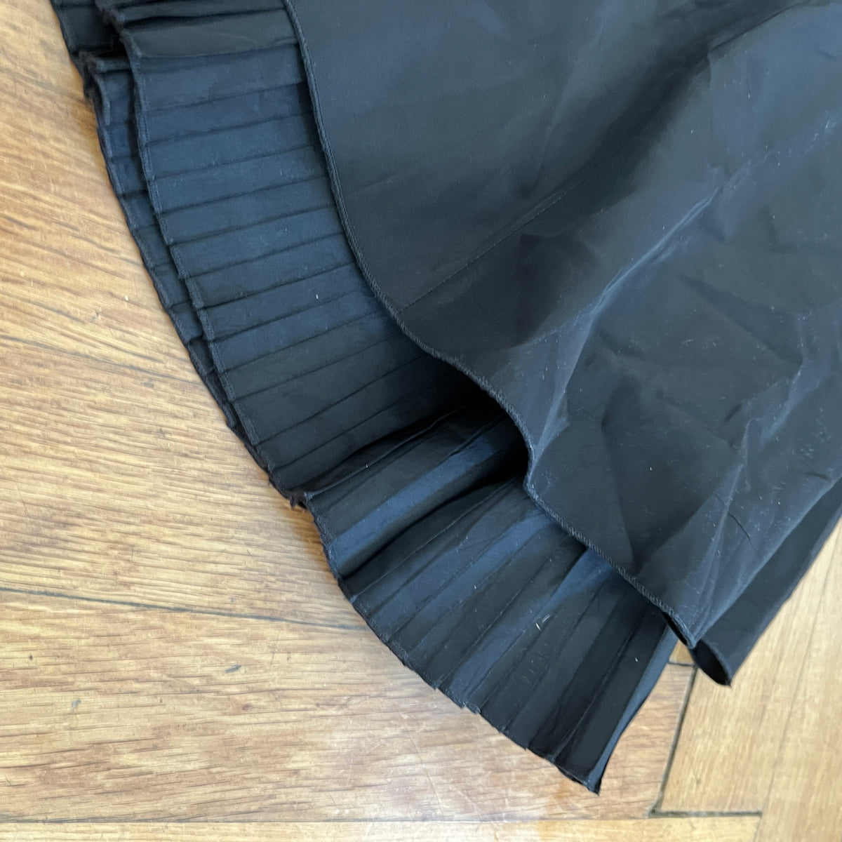 Alexander McQueen 90s Black Double Layered Pleated Skirt