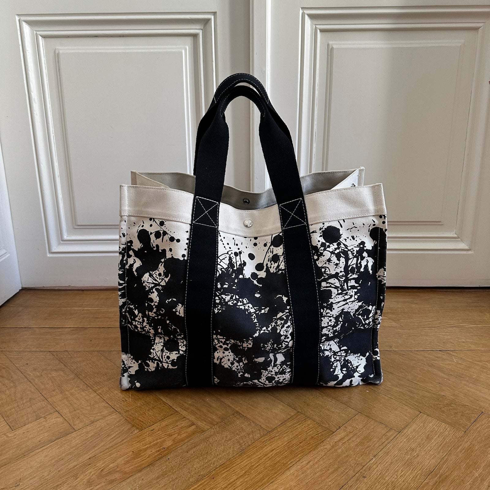 Hermès SS04 Cheval Surprise Bora Bora Tote Bag