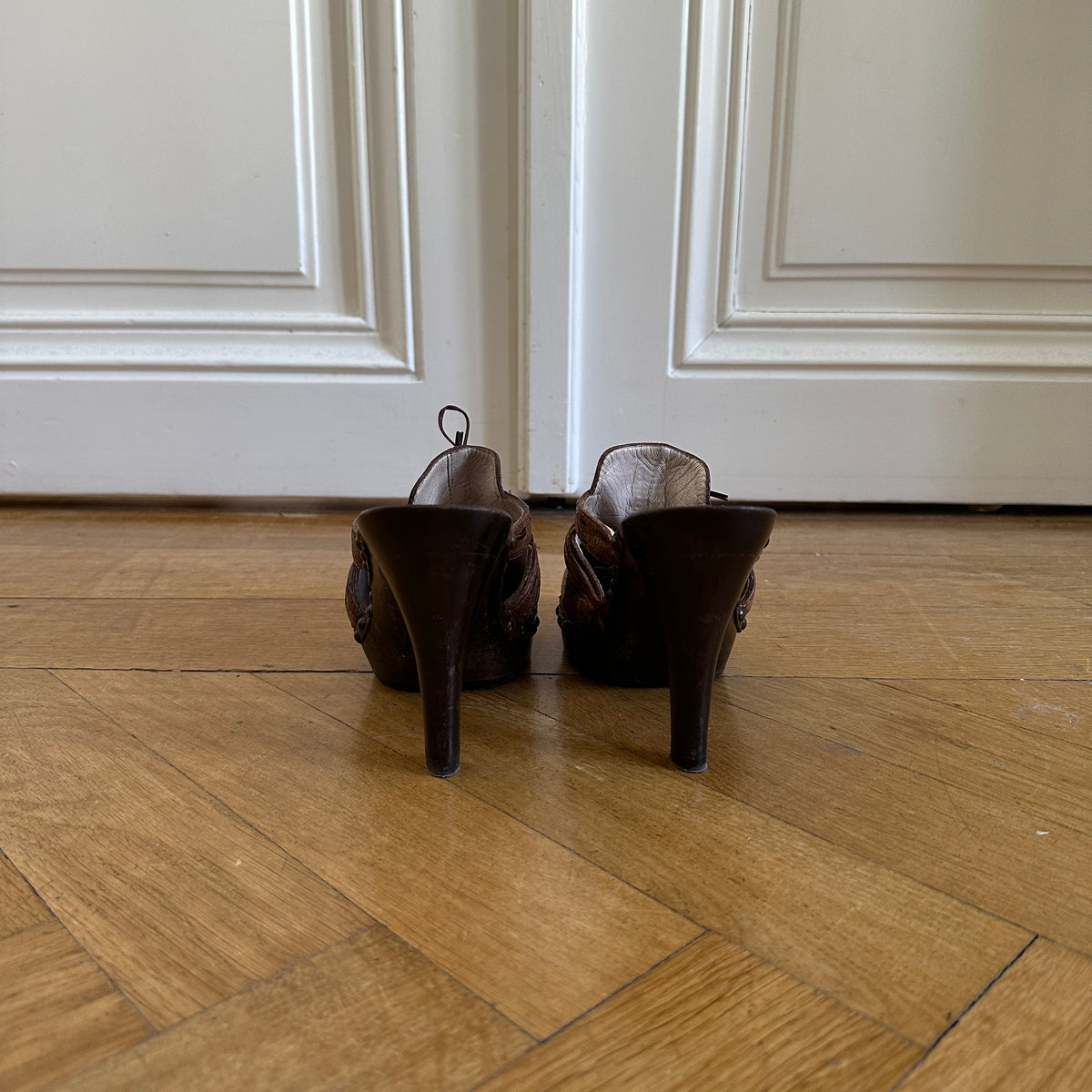 Christian Dior by John Galliano 2000s Brown Leather Horn Heels
