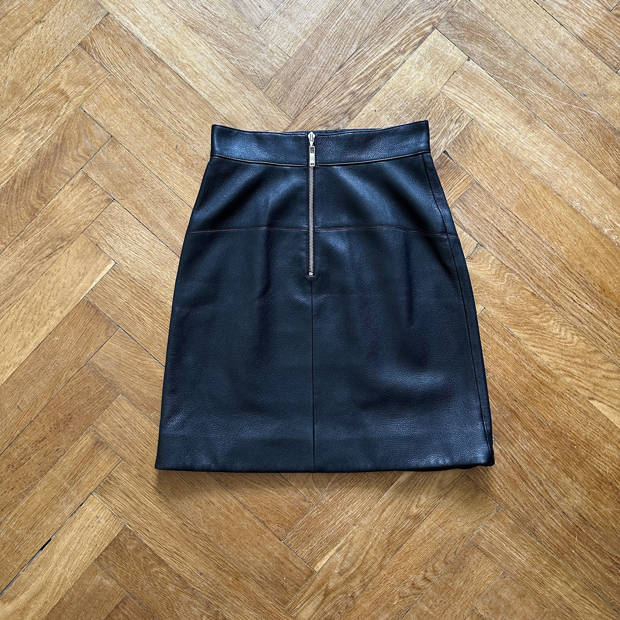 Louis Vuitton Denim Skirt Size 38