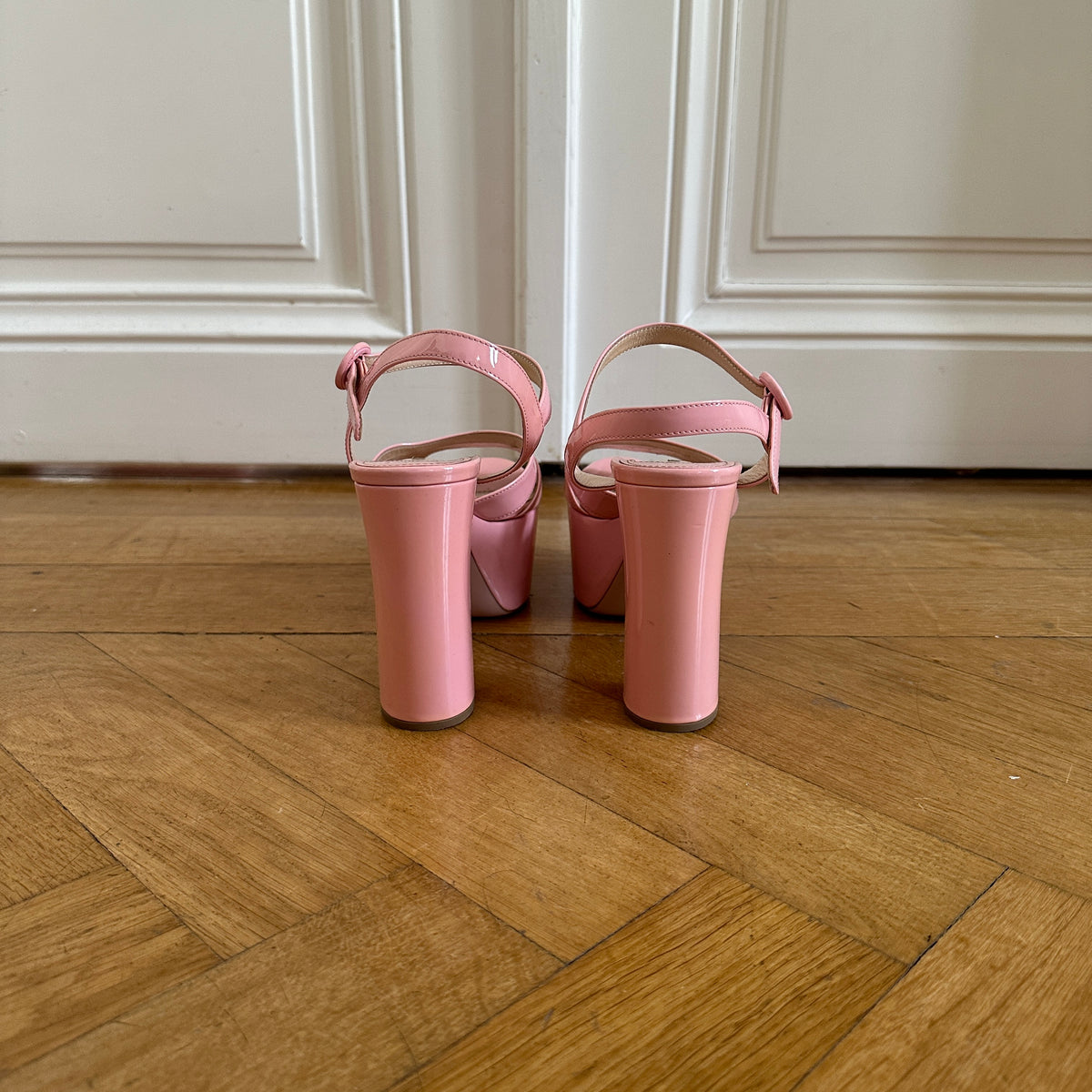 Prada Pink Patent Leather Barbie Plattform Heels