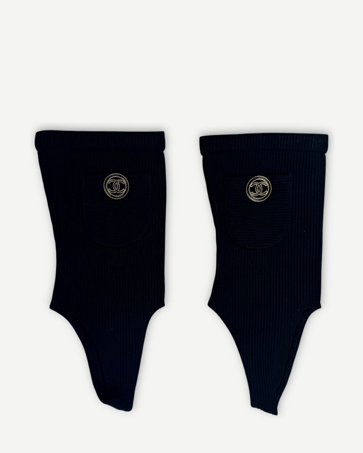 Chanel 2025 Cargo Mini Pocket CC Logo Legwarmers Sample