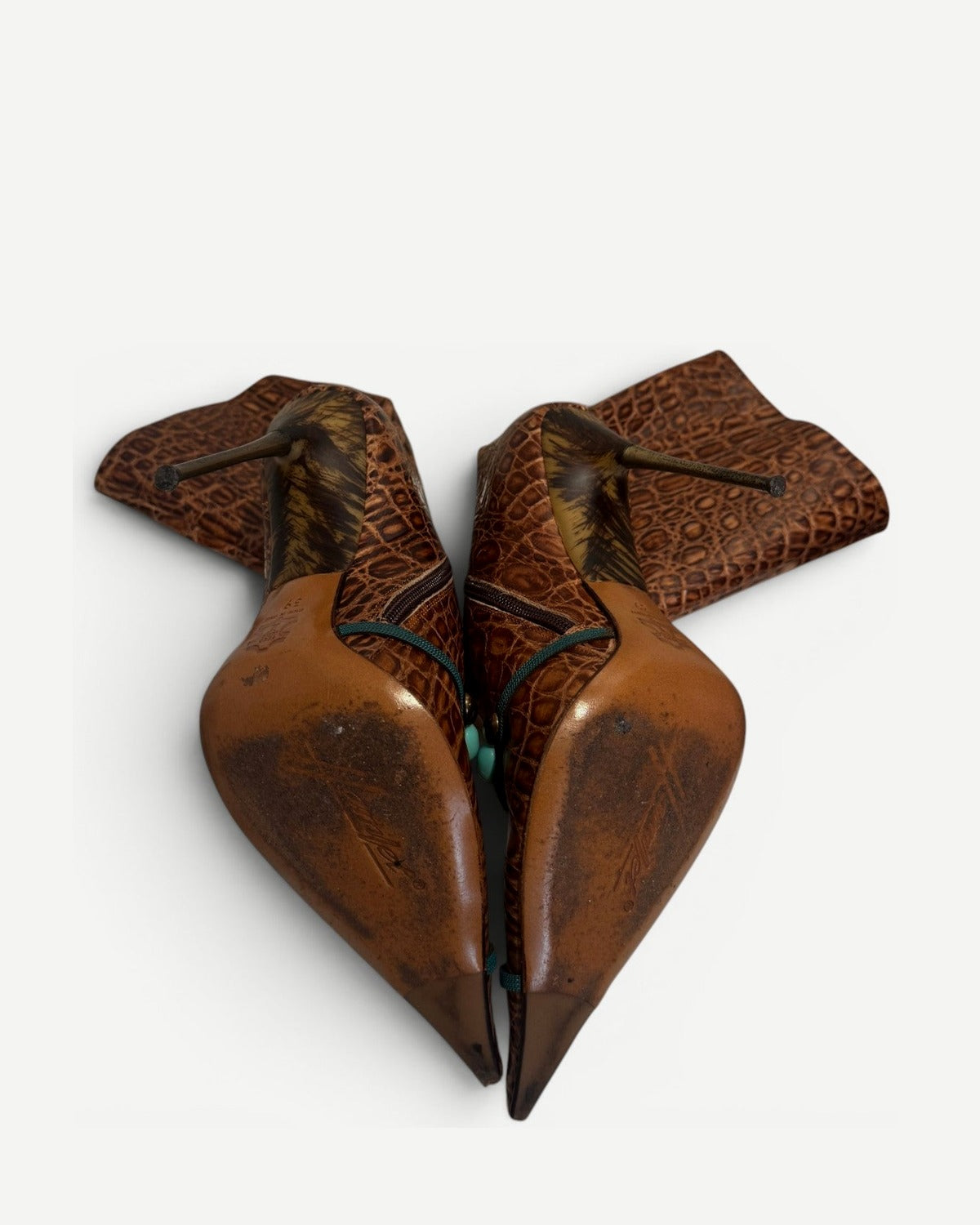 Hamlet Couture 2000s Textured Embellished Heeled Boots