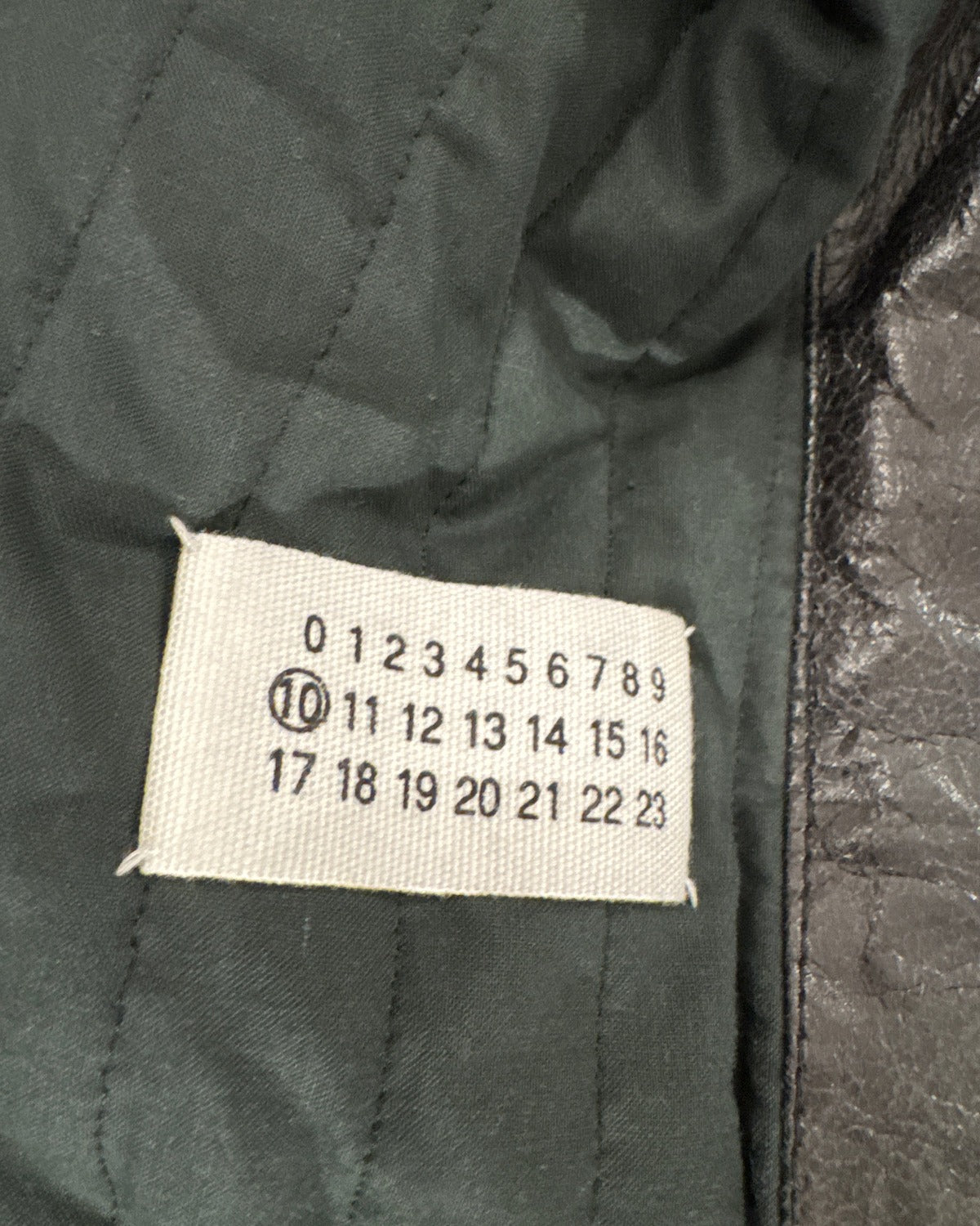 2000s Oiled Cracked Leather Shearling Collar Flight Jacket Sample