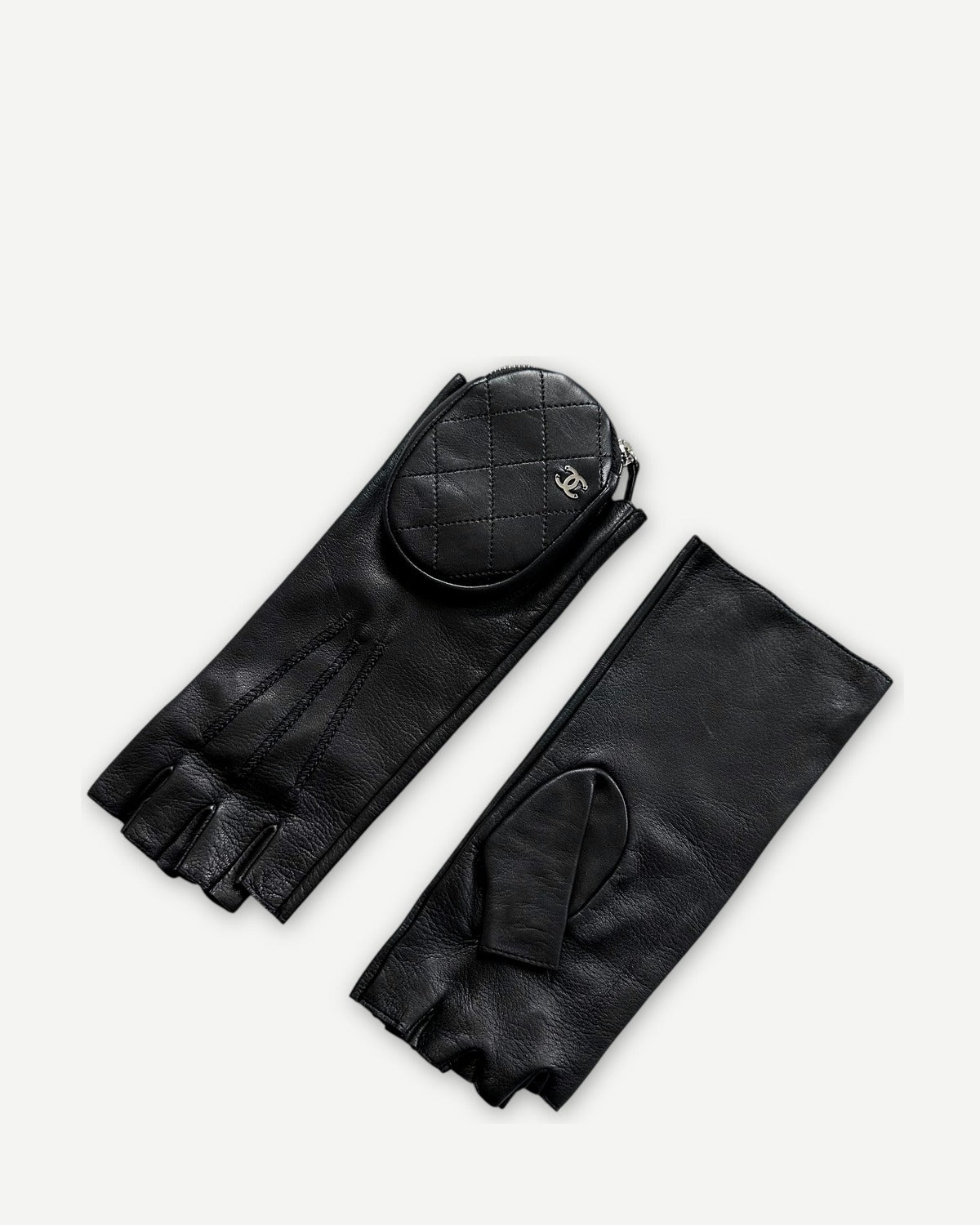 Chanel Black Leather Fingerless Pouch Gloves