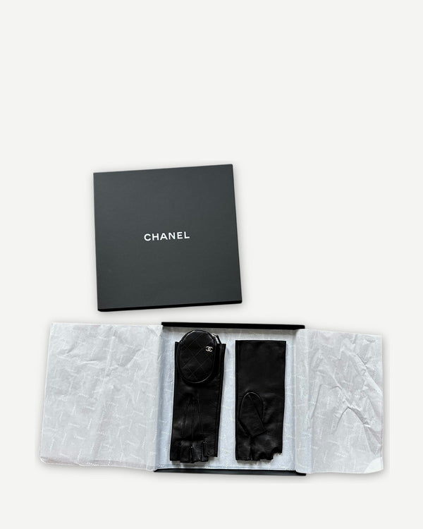 Chanel Black Leather Fingerless Pouch Gloves - Ākaibu Store