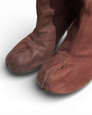 Maison Martin Margiela 2000s Tabi Knee High Brown