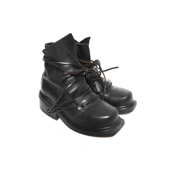 Dirk Bikkembergs 1996 Lace Through Leather Boots - Ākaibu Store