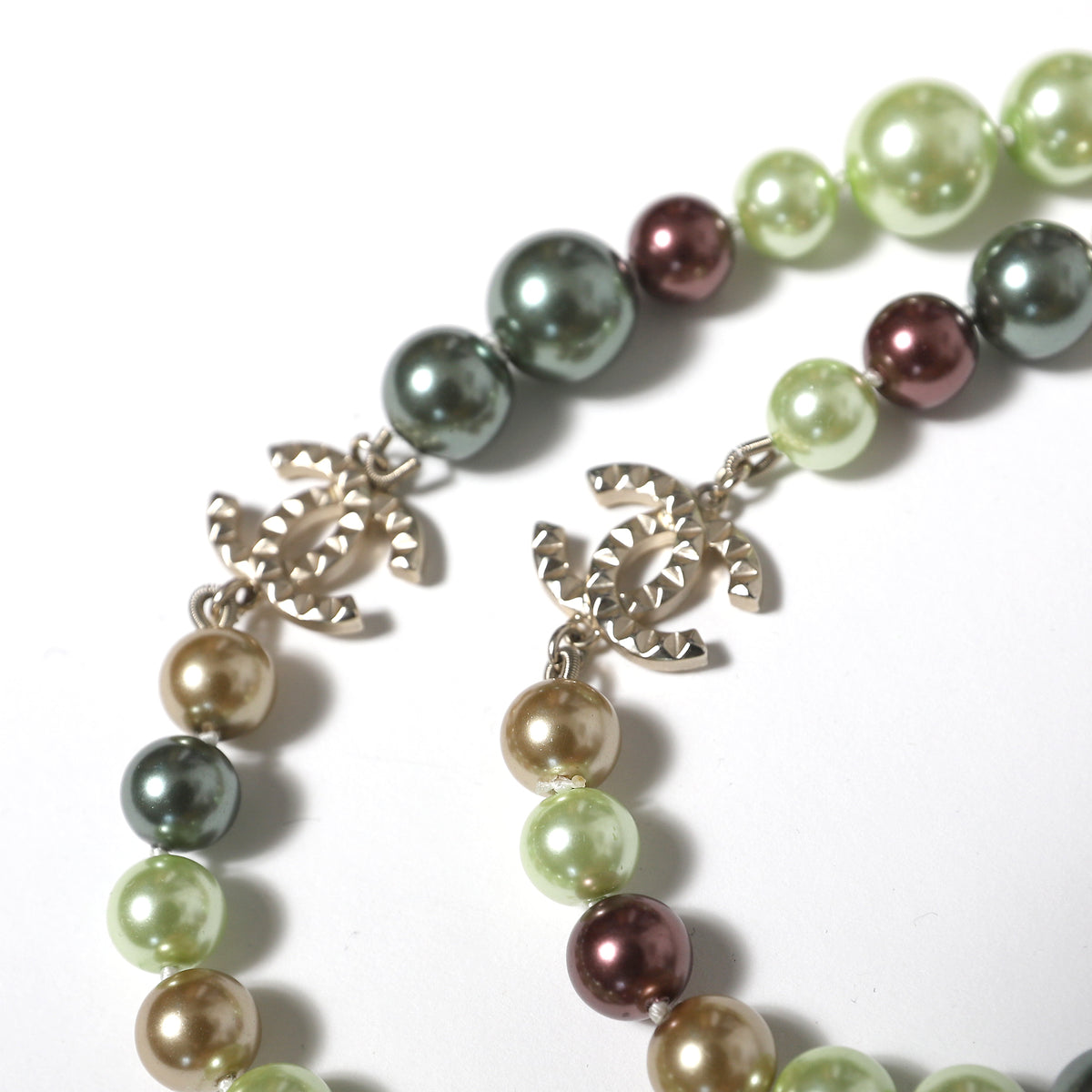 Chanel Cruise 2017 Cuba Collection Pearl Necklace