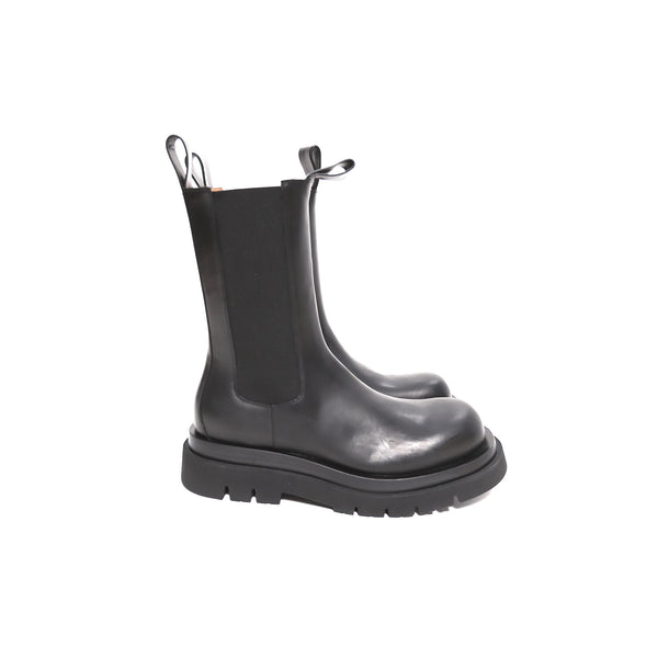 Bottega Veneta by Daniel Lee Black Lug Boots - Ākaibu Store