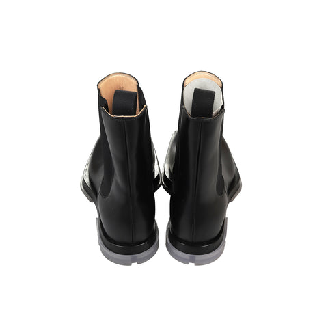 Bottega Veneta FW19 by Daniel Lee Black Square Toe Transparent Sole Chelsea Boots