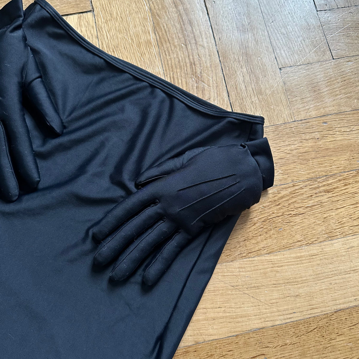 Comme Des Garcons FW07 3D Padded Hands Skirt