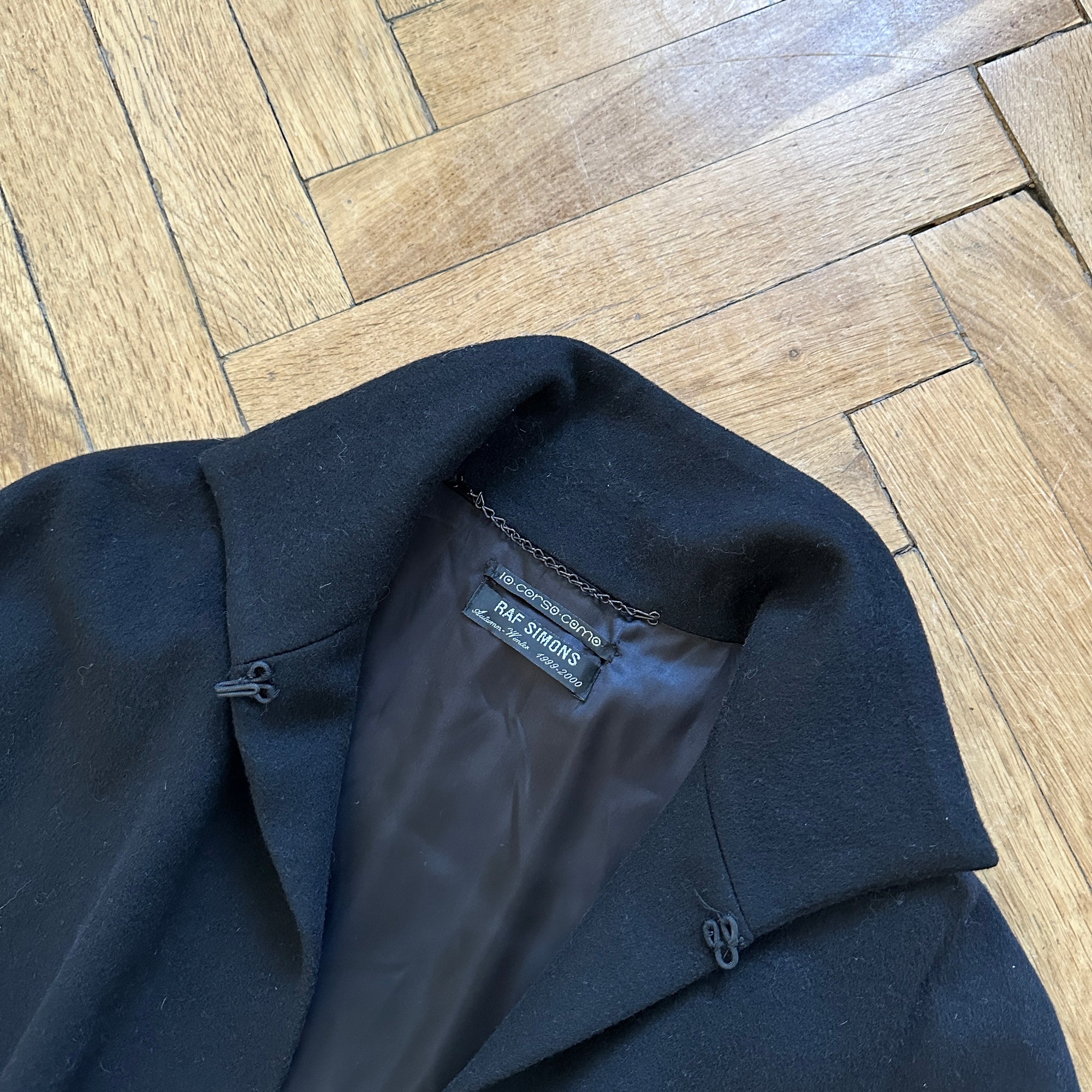 Raf Simons AW99 Disorder-Incubation-Isolation Black Wool Cape