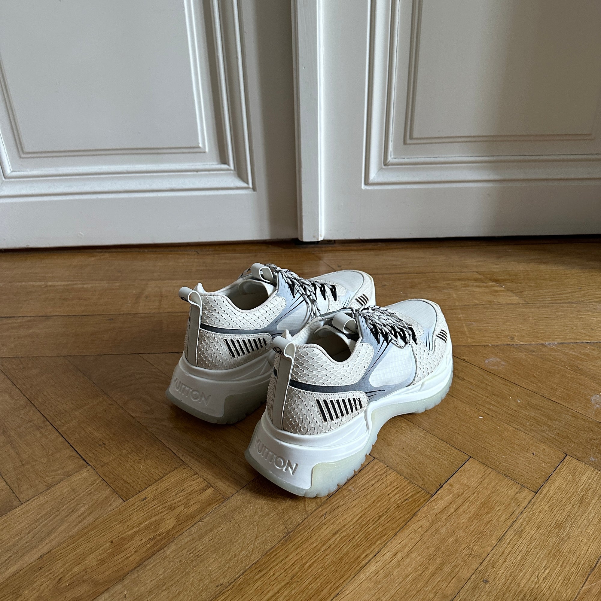 Louis Vuitton FW18 SAMPLE White Snakeskin Sneakers