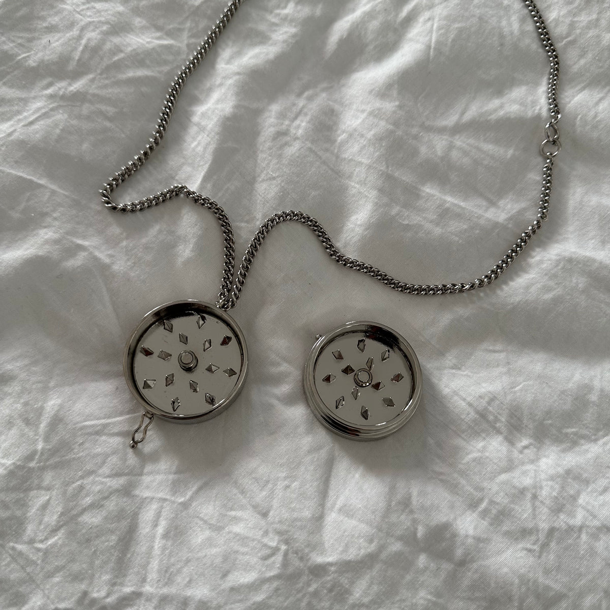 Vetements FW16 Grinder Necklace