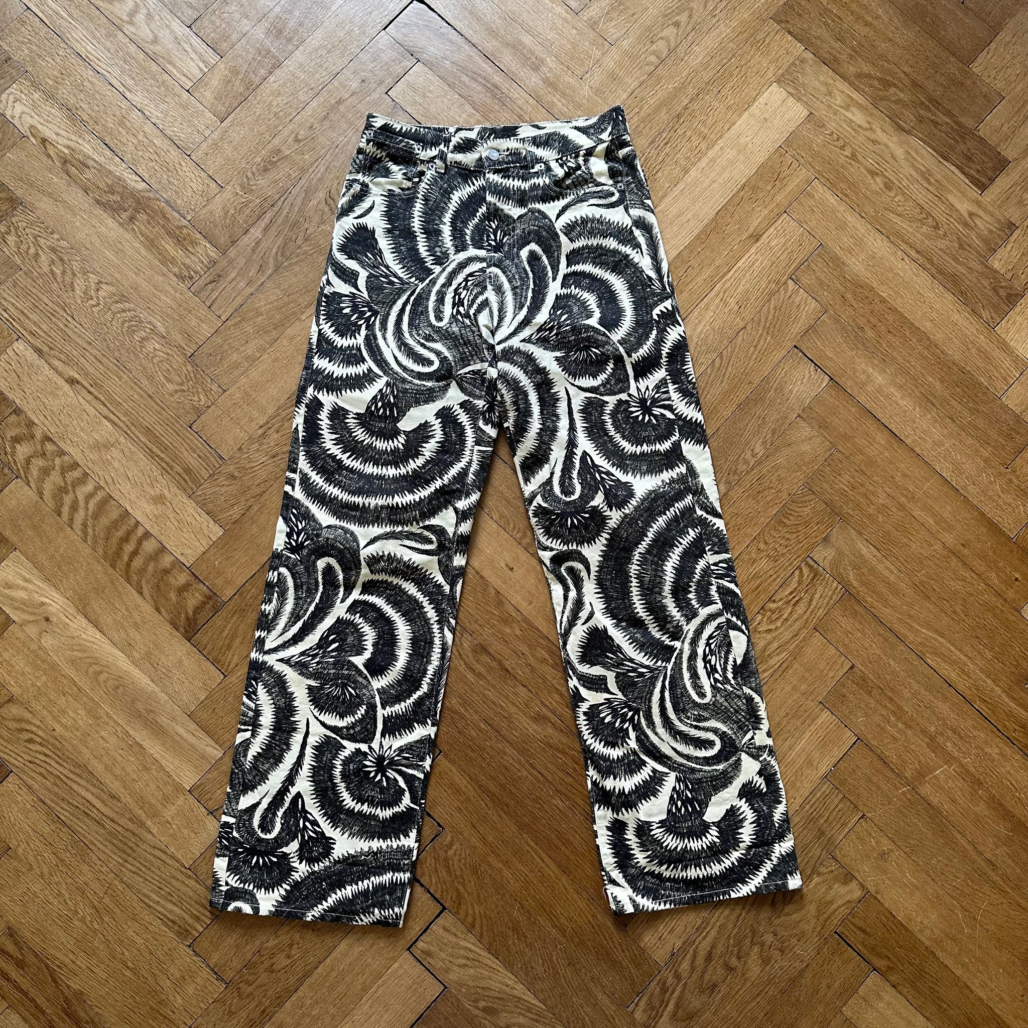 Dries Van Noten FW18 Floral Print Denim - Ākaibu Store Dries Van Noten FW18 Floral Print Denim - Ākaibu Store