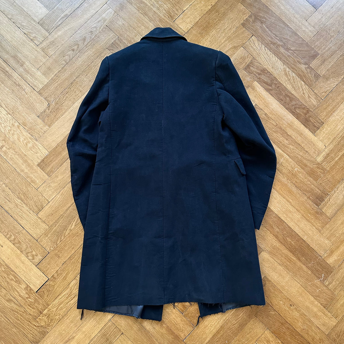 Vetements FW17 Oversized Moleskin Raw Hem Lettering Coat