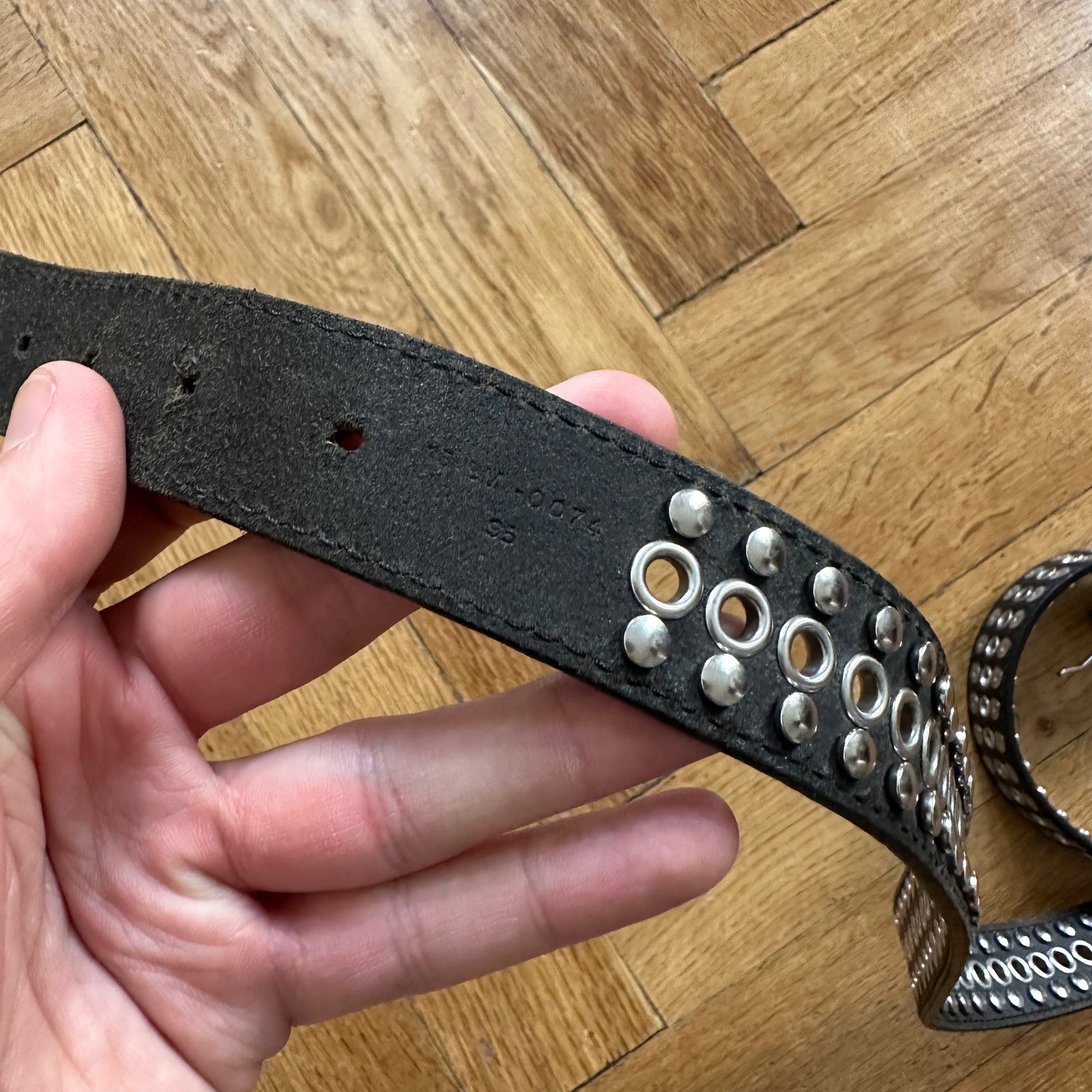 Dior Homme SS04 Strip Studded Belt - Ākaibu Store Dior Homme SS04 Strip Studded Belt - Ākaibu Store