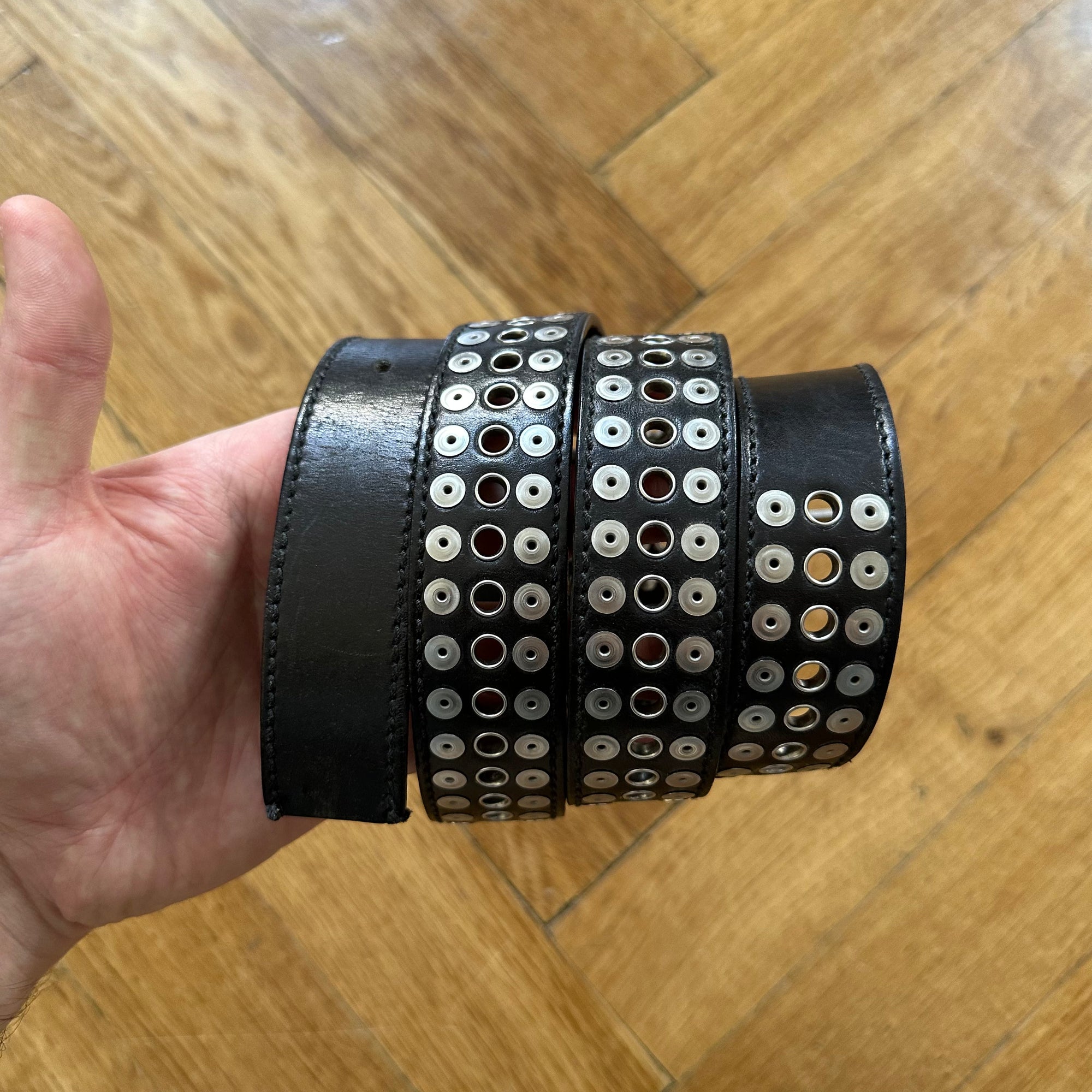 Dior Homme SS04 Strip Studded Belt - Ākaibu Store Dior Homme SS04 Strip Studded Belt - Ākaibu Store